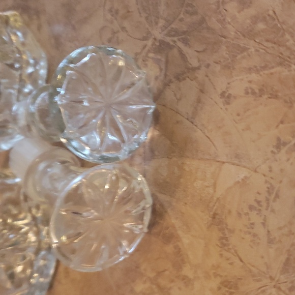 2 Vintage Anchor Hocking Oil & Vineger Glass Decanters With Glass Tops - Picture 4 of 4